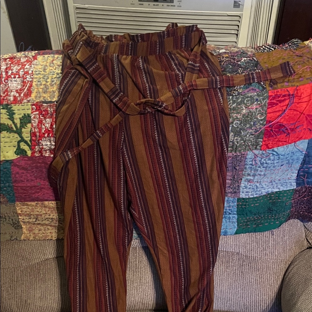 Mudd Multicolor Striped Women's Pants